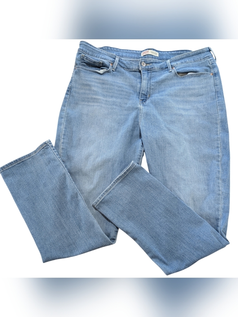 Signature by Levi Strauss Light Blue Straight Leg Jeans Women's 18 Plus Size